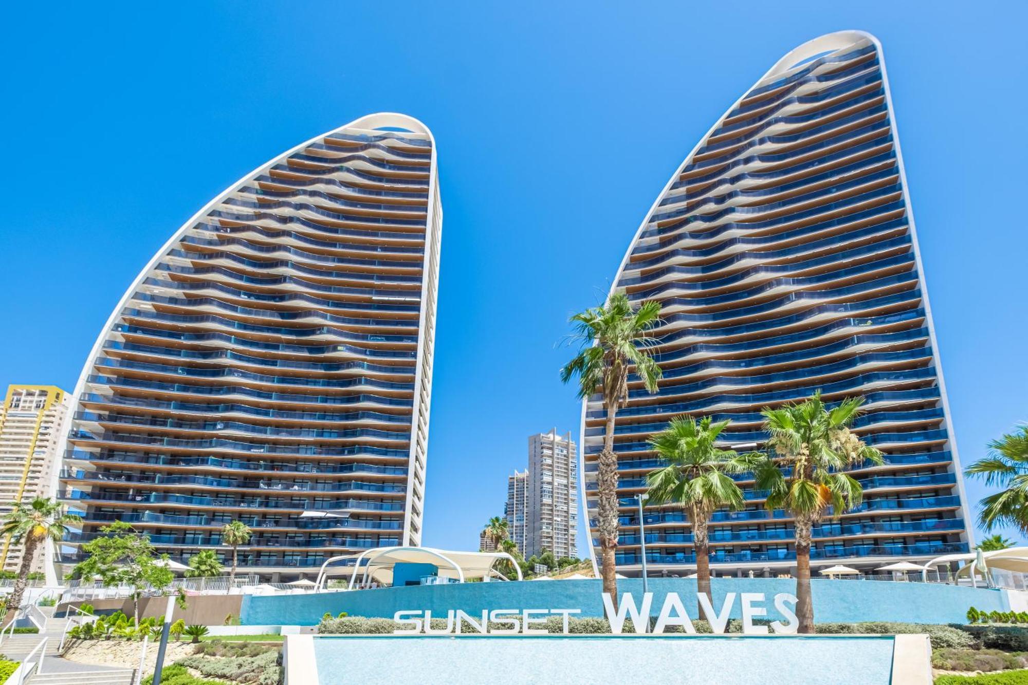 Sunset Waves 18-35 Poniente Beach Resort Benidorm Exteriér fotografie